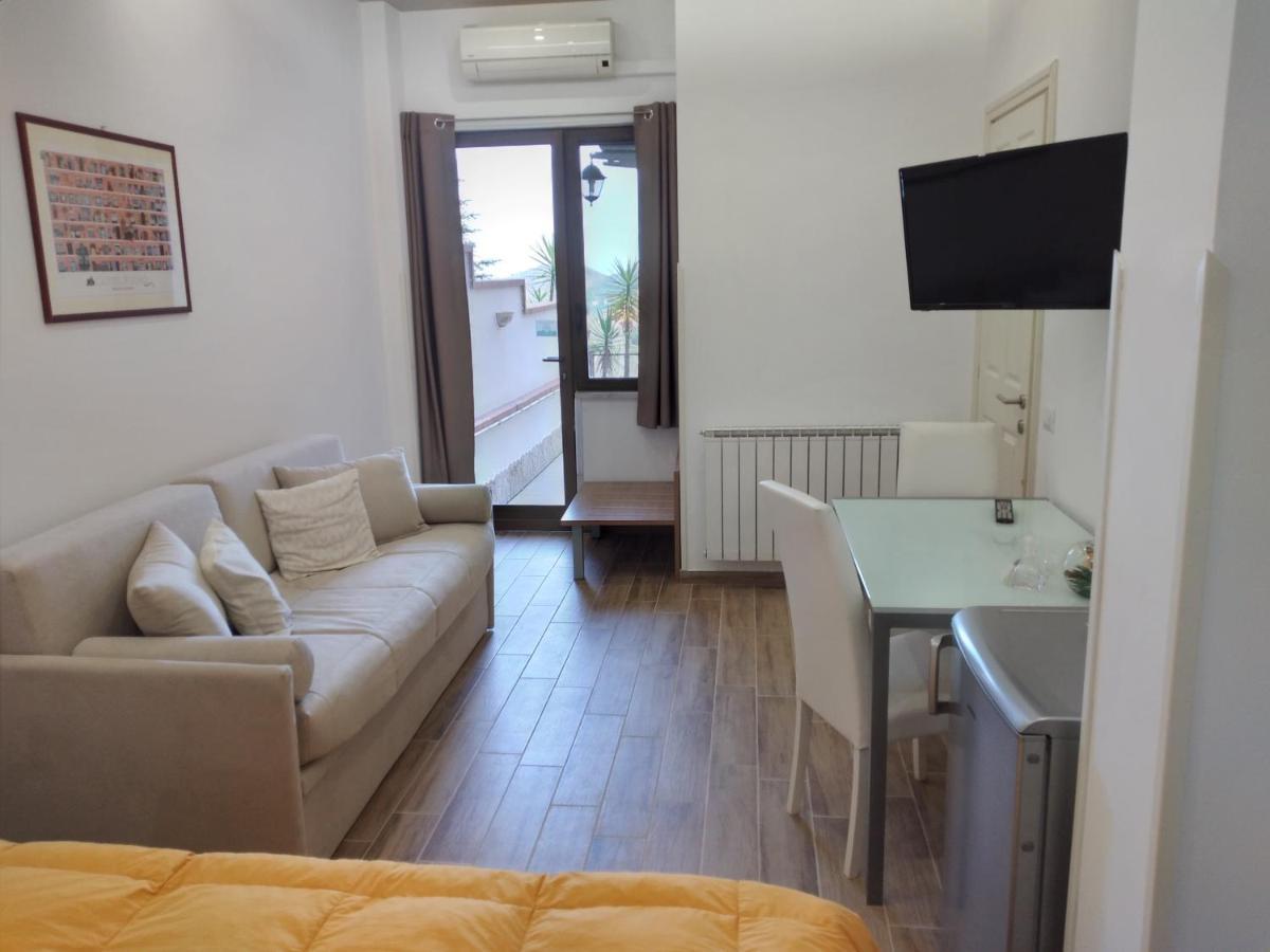 B&B Villa Letizia Castelbuono  Zewnętrze zdjęcie